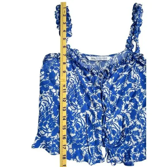 Zara Blue & White Floral Ruffle Crop Tank Top - Size Medium - Picture 8 of 9
